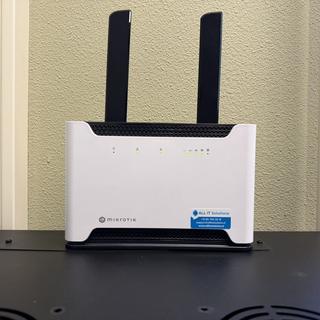 MikroTik 4G/5G-router als snelle of back-upverbinding